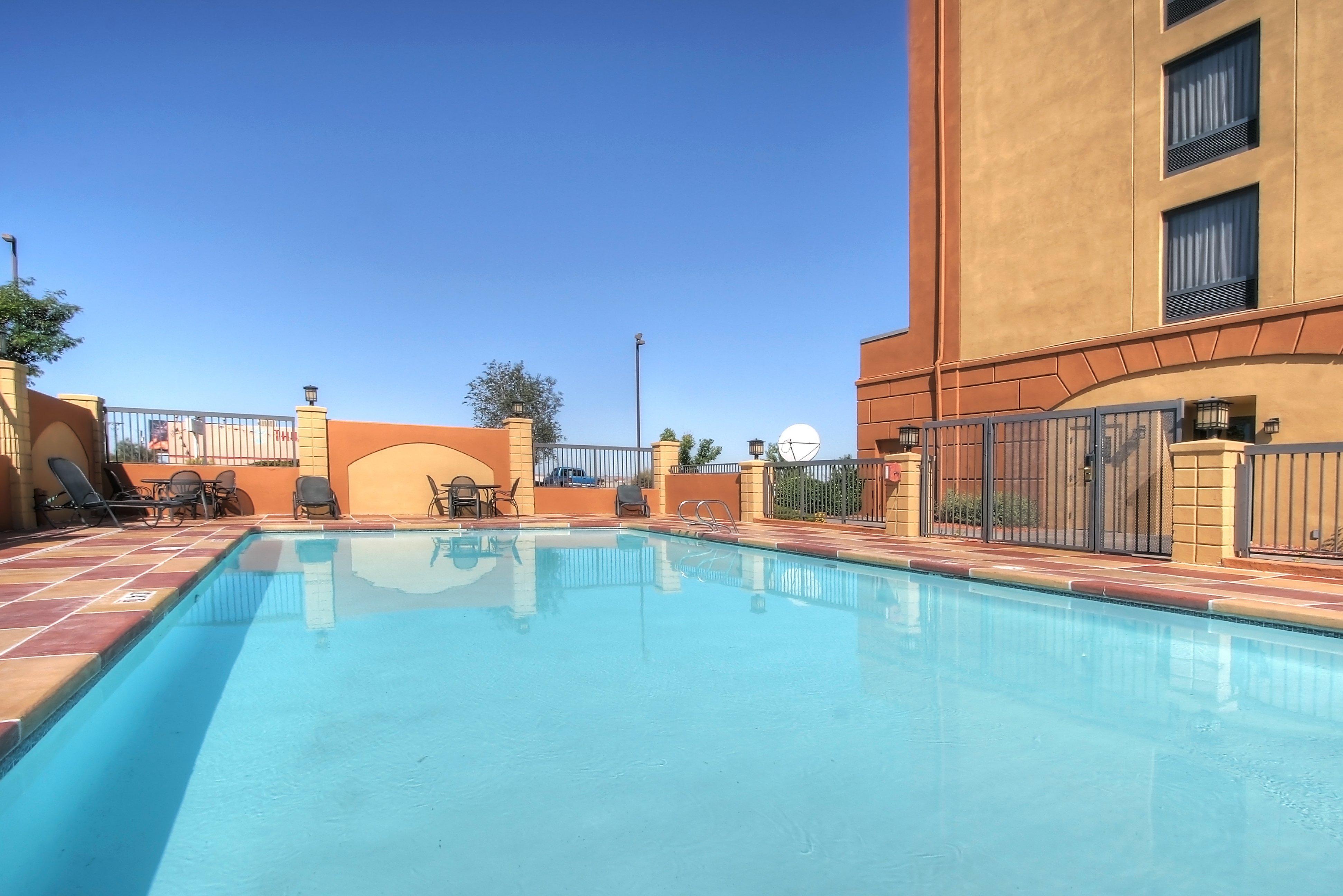 Holiday Inn Express Hotel & Suites Albuquerque Midtown By Ihg Εξωτερικό φωτογραφία