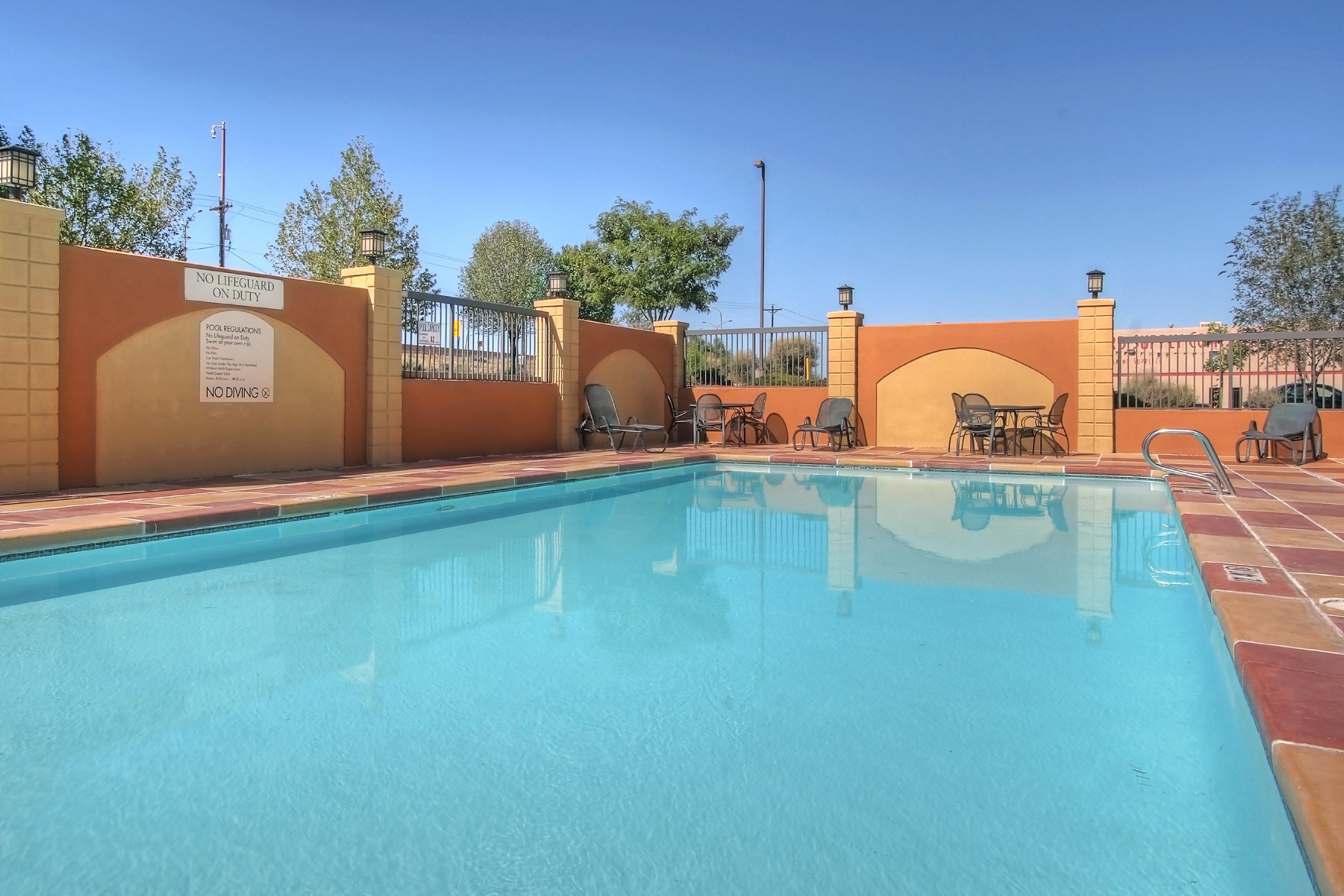 Holiday Inn Express Hotel & Suites Albuquerque Midtown By Ihg Εξωτερικό φωτογραφία