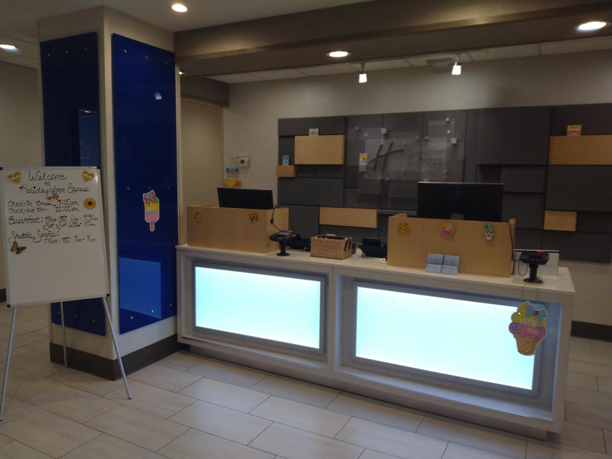 Holiday Inn Express Hotel & Suites Albuquerque Midtown By Ihg Εξωτερικό φωτογραφία