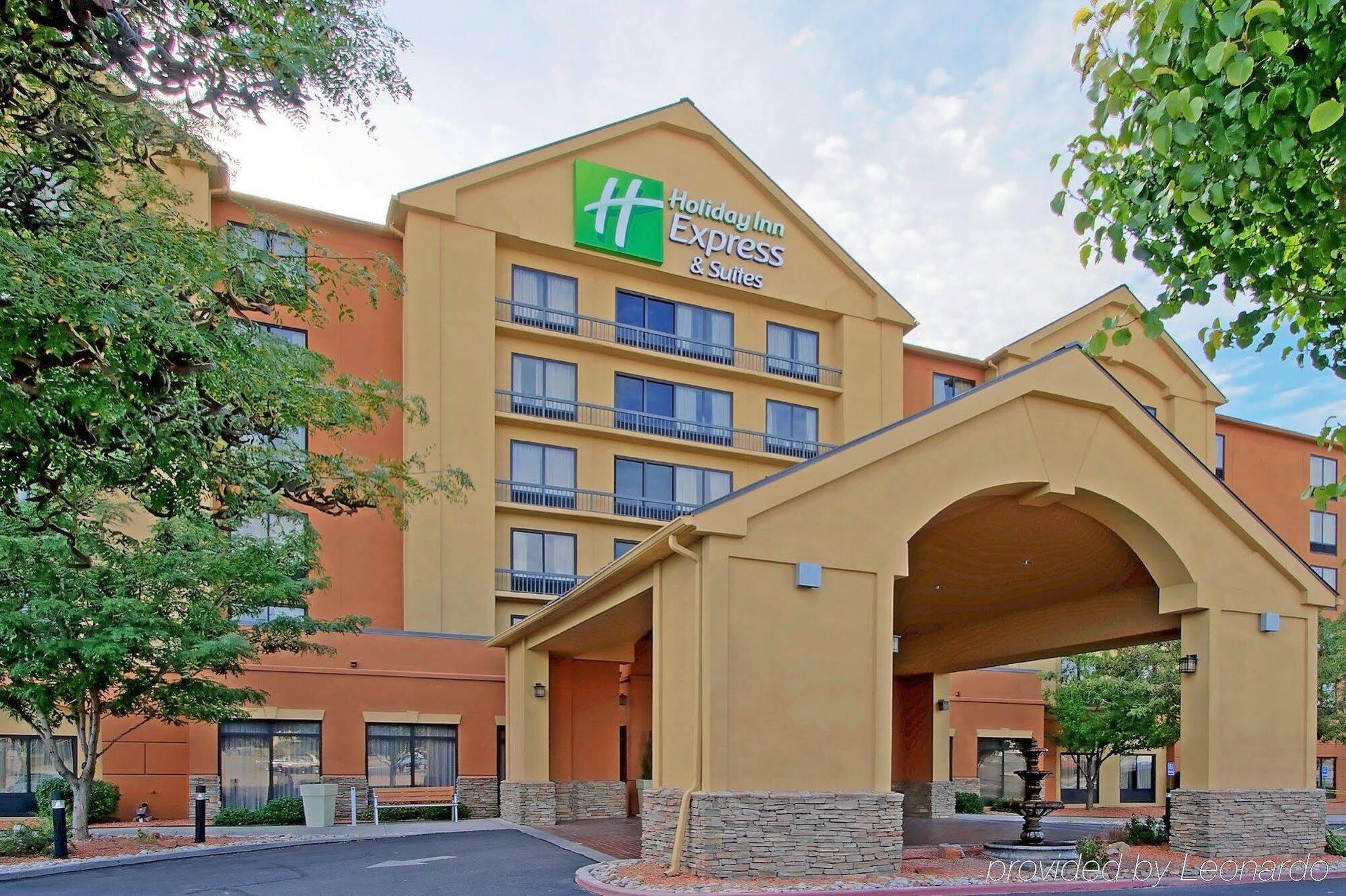 Holiday Inn Express Hotel & Suites Albuquerque Midtown By Ihg Εξωτερικό φωτογραφία